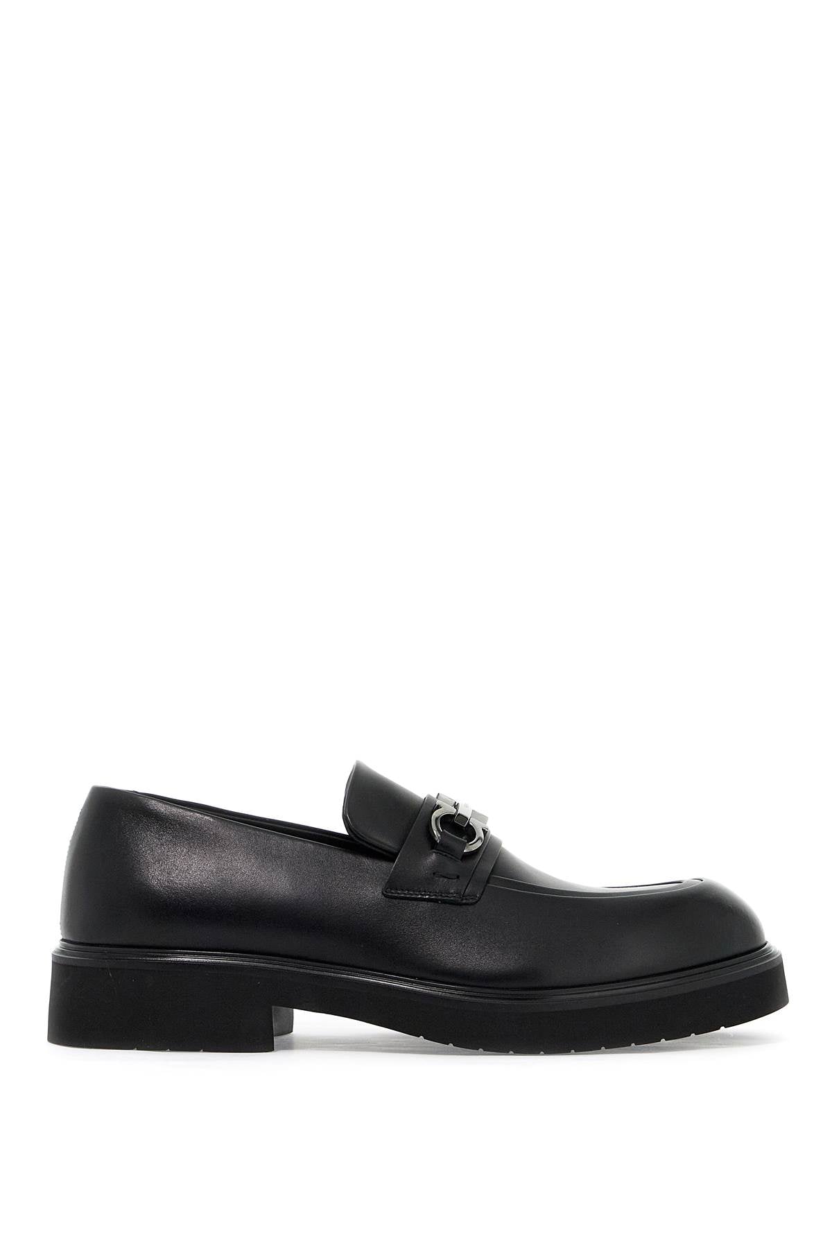 Ferragamo Sleek Leather Loafers with Iconic Hook Detail - Fit: M