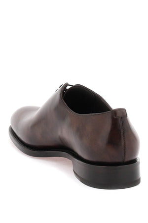 Ferragamo Shiny Leather Oxford Lace-Ups EEE Fit