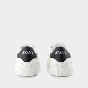 VERSACE Elegant Women’s Sneakers with Crystal Details