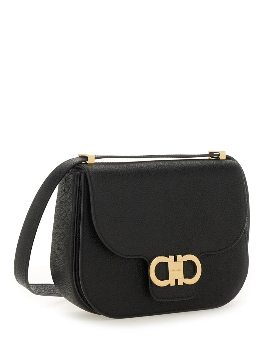 Ferragamo Elegant Leather Shoulder Bag