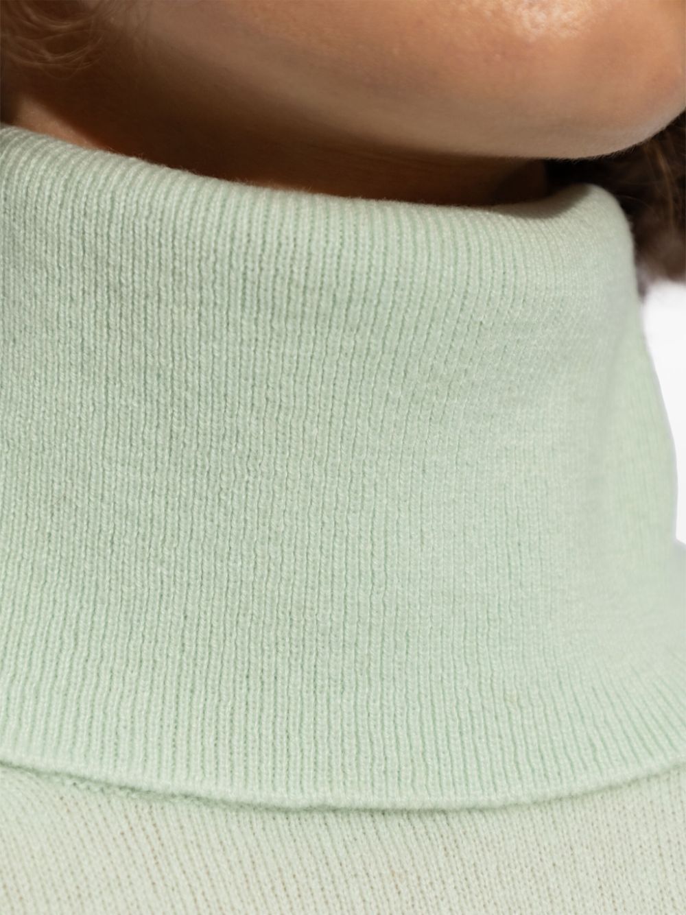 JIL SANDER High-Quality Cashmere Turtleneck Sweater