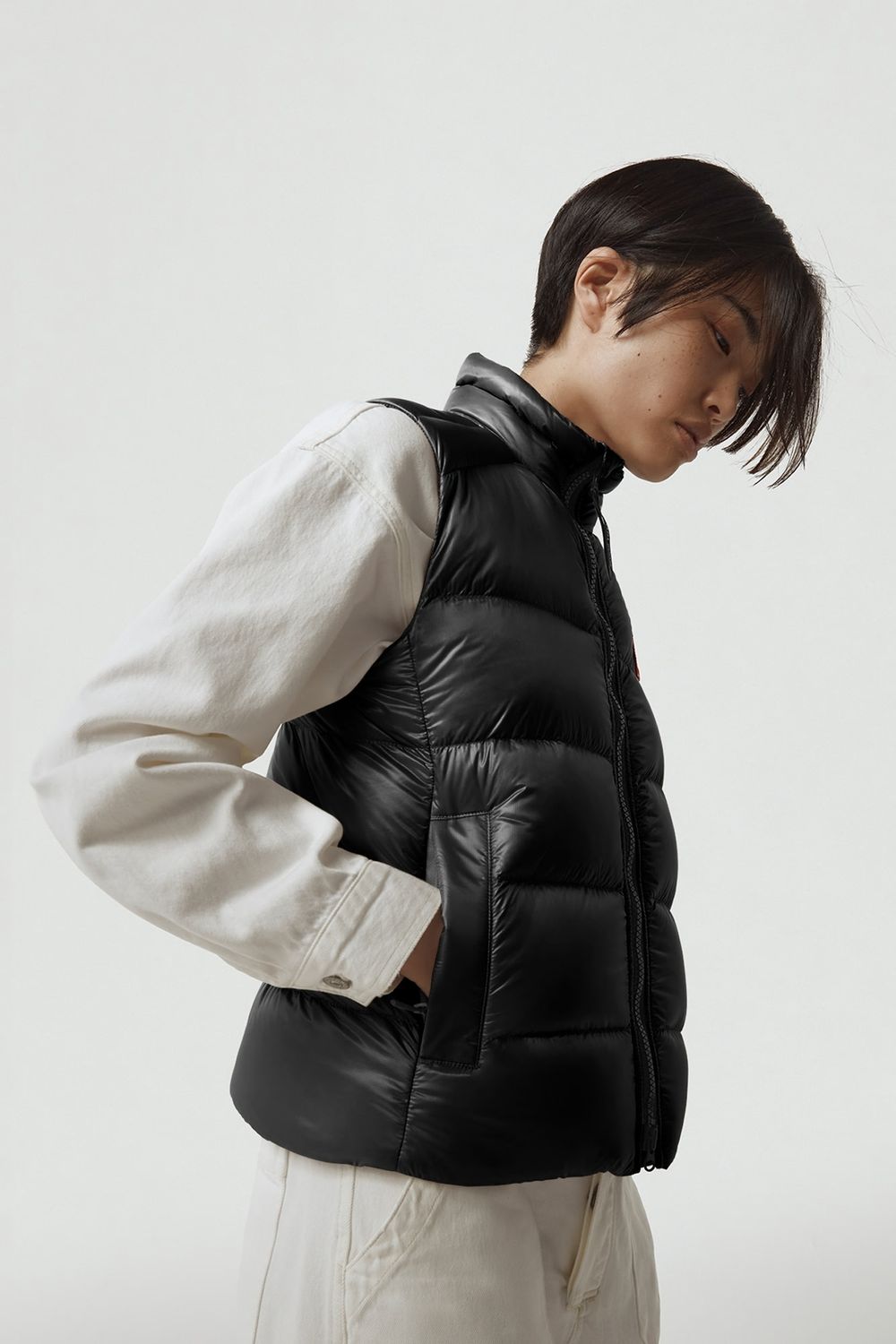 CANADA GOOSE ロゴパッチ付きブラックキルティングジレ レディース - SS24コレクション