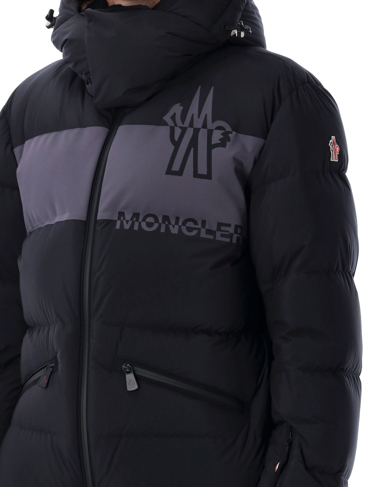 MONCLER GRENOBLE TOSS SHORT DOWN JACKET