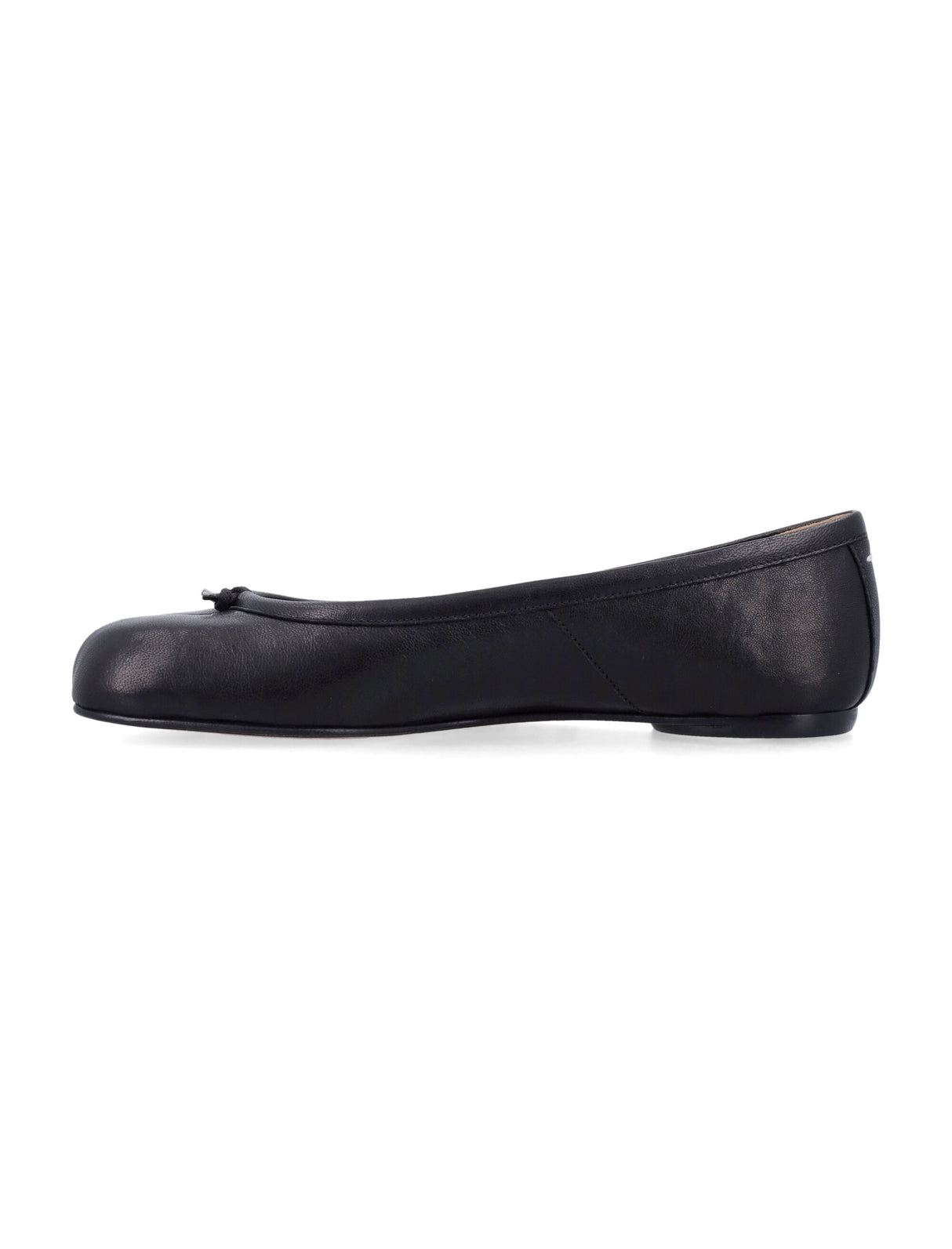 MAISON MARGIELA Tabi Ballerina with Split Toe Design