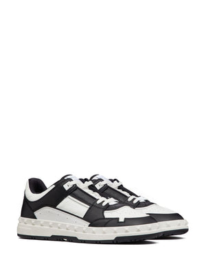 VALENTINO GARAVANI Low-Top Freedots Sneakers for Men