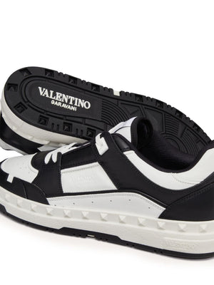 VALENTINO GARAVANI Low-Top Freedots Sneakers for Men