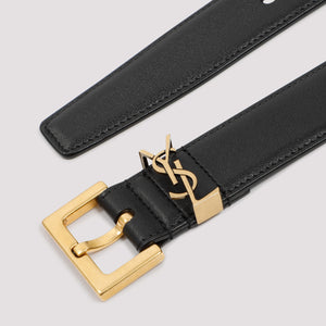 SAINT LAURENT Stylish Leather Belt in Nero for Trendy Women