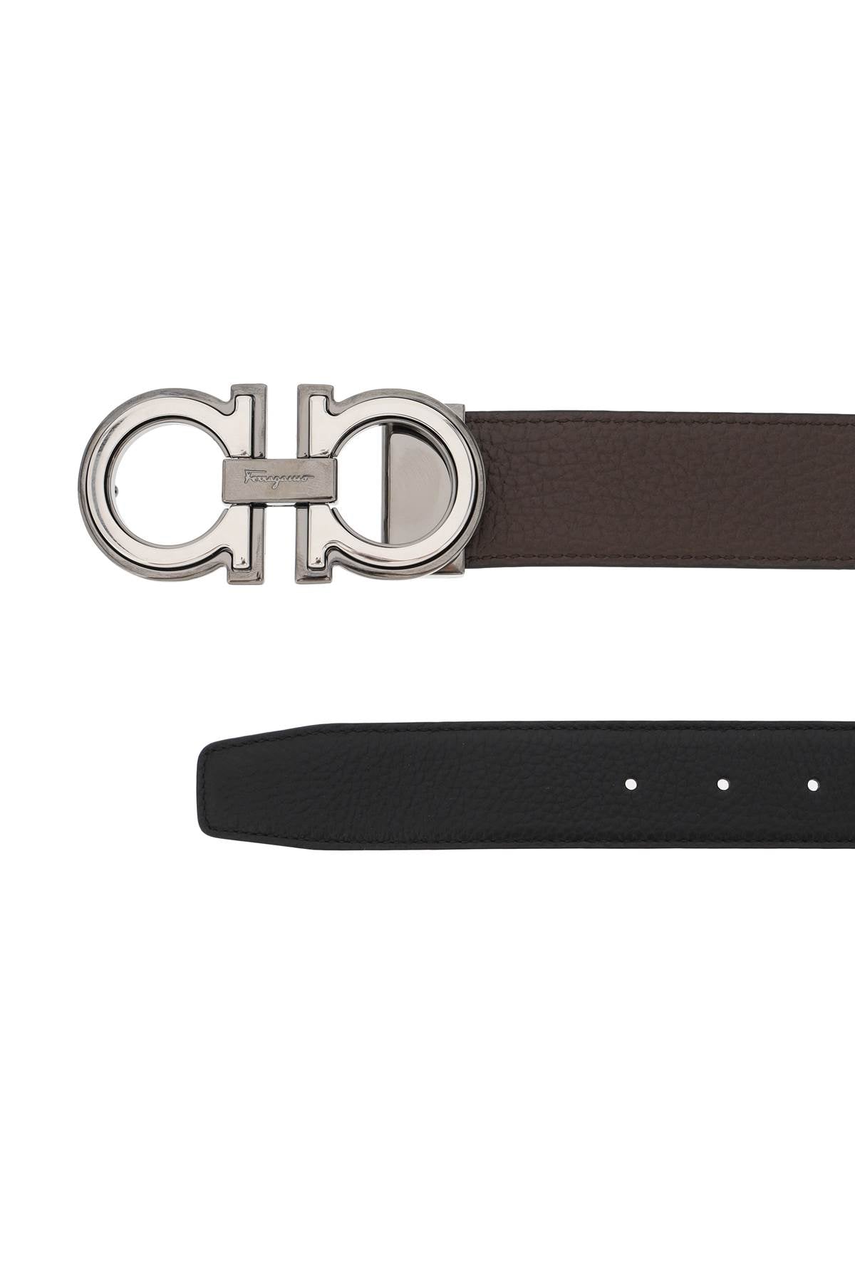 Ferragamo Elegant Reversible Leather Belt with Metallic Buckle