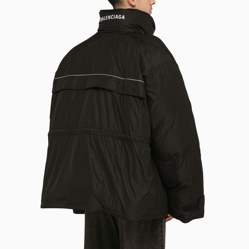 BALENCIAGA トレンディなブラックパーカージャケット（メンズ）