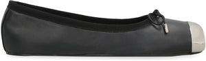 ALEXANDER MCQUEEN Elegant Round Toe Leather Ballet Flats