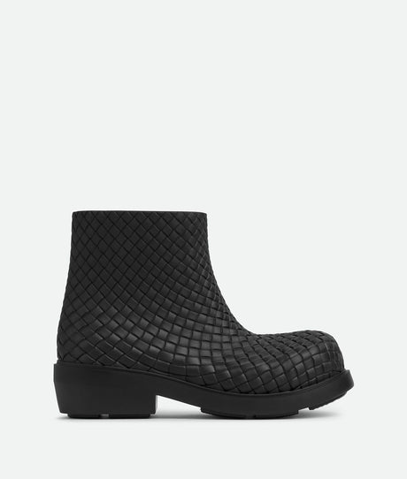 BOTTEGA VENETA Stylish Fireman Boots for Women