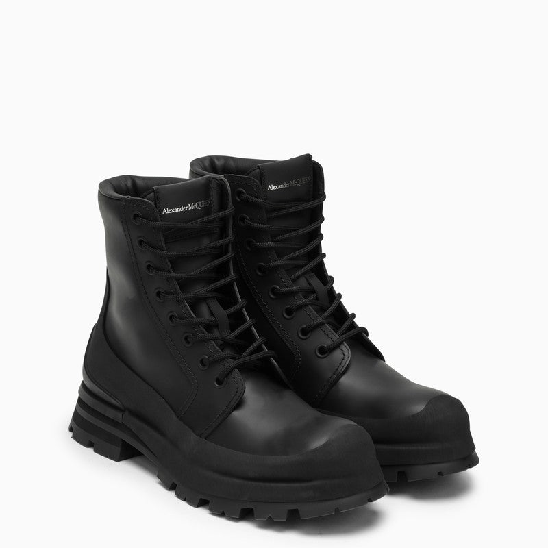 ALEXANDER MCQUEEN Wander Leather Lace-Up Boots