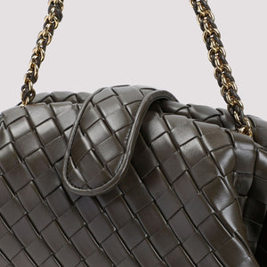 BOTTEGA VENETA シックなベージュ色のミニショルダーバッグ (31.5x16.5x10.9 cm)