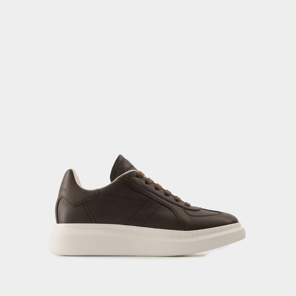 ALEXANDER MCQUEEN Men's Oversized Sneaker for Fall 2024