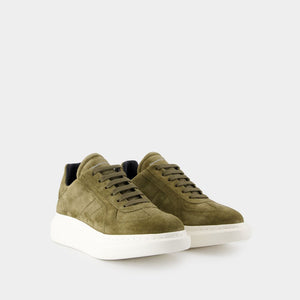 ALEXANDER MCQUEEN Oversize Sneaker for Men - SS25 Collection