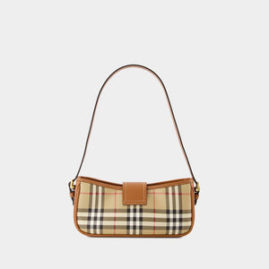 BURBERRY スリングポーチ