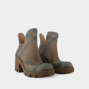 BURBERRY Women's Ankle Boots - Marsh