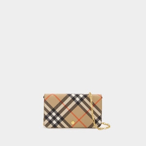 BURBERRY ミニチェーン財布