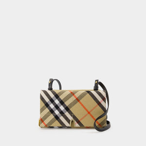 BURBERRY Mini Pouch Handbag for Women - Spring/Summer 2025