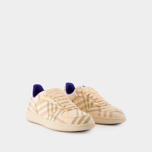 BURBERRY Terrace Check Mini Sneakers for Women