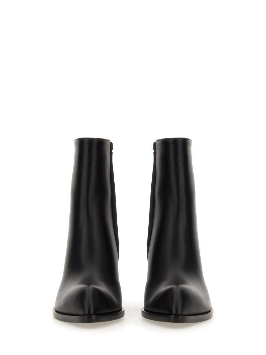 GIANVITO ROSSI Elegant Leather Boot for Women