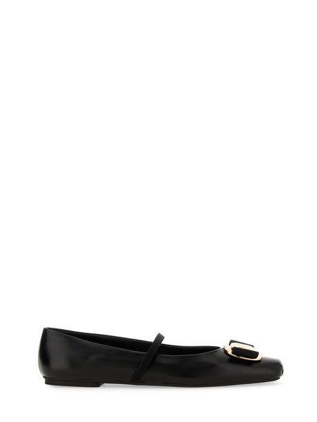 Ferragamo Elegant Leather Flats for Women - Zina