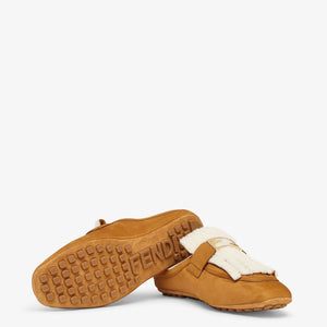 FENDI Chic Women’s Leather Sandals