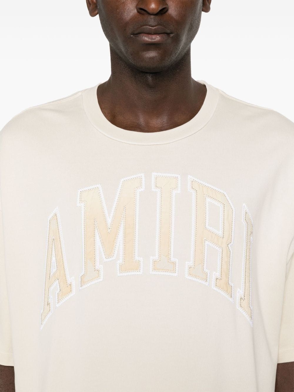 AMIRI ビンテージ風オーバーサイズ黒Tシャツ