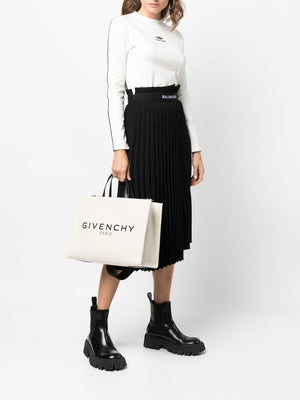 GIVENCHY ベージュの24SSトートバッグ(レディース用)