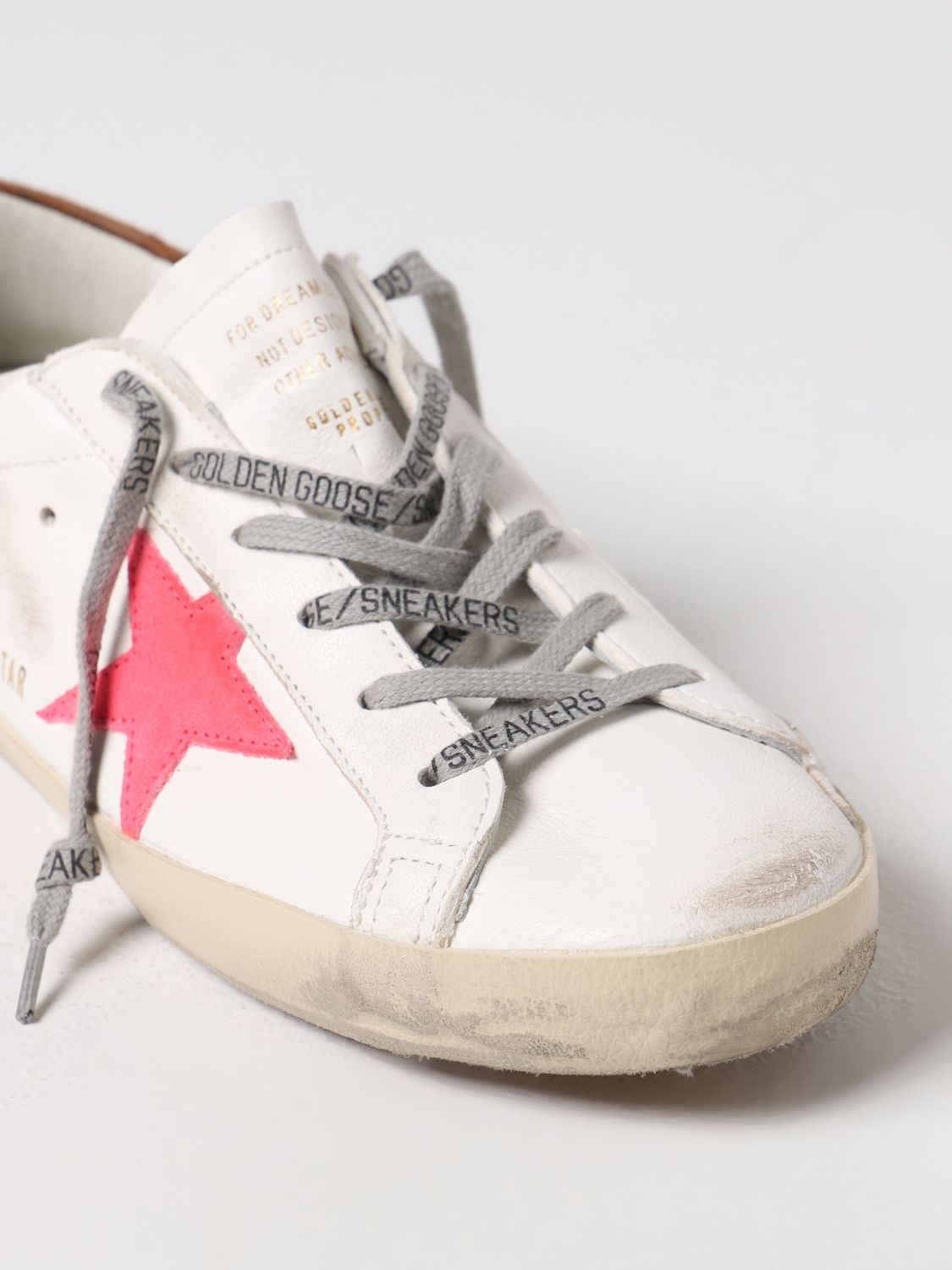 GOLDEN GOOSE Iconic Italian Super-Star Sneaker for Women