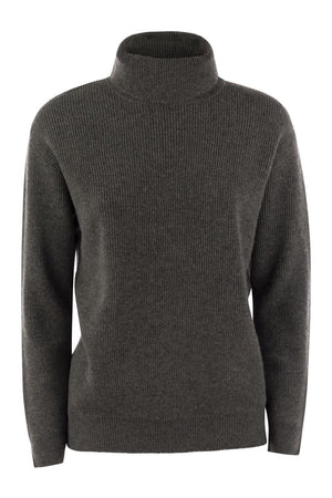 BRUNELLO CUCINELLI Luxurious Cashmere Turtleneck Sweater with Monile Embellishment