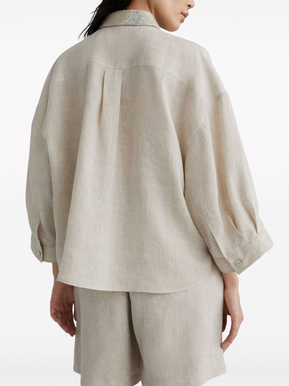 BRUNELLO CUCINELLI Oversized Linen Shirt with Dazzling Magnolia Collar