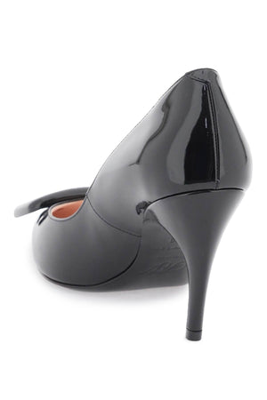 ROGER VIVIER Elegant Decolleté Leather Pumps for Women