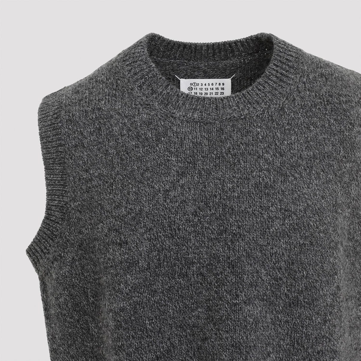 MAISON MARGIELA Elegant Wool Vest for Men - Fall/Winter 2024