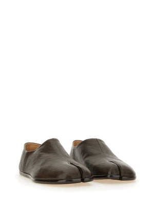 MAISON MARGIELA Men's Flat Tabi Sandals - Timeless Minimalism