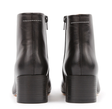 MM6 MAISON MARGIELA Signature Tabi Toe Ankle Boots with Block Heel