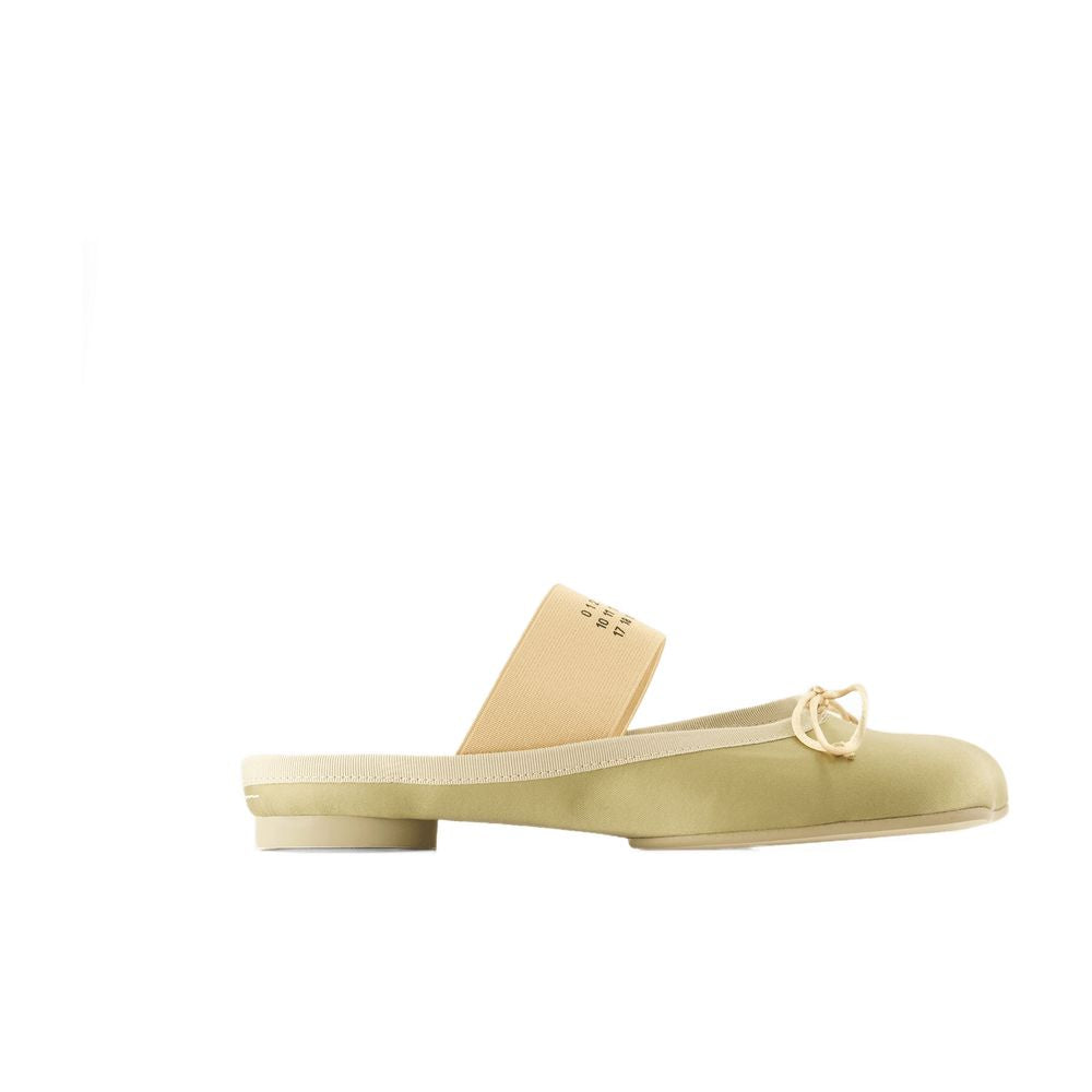 MM6 MAISON MARGIELA Flat Sandals for Women - SS25 Collection