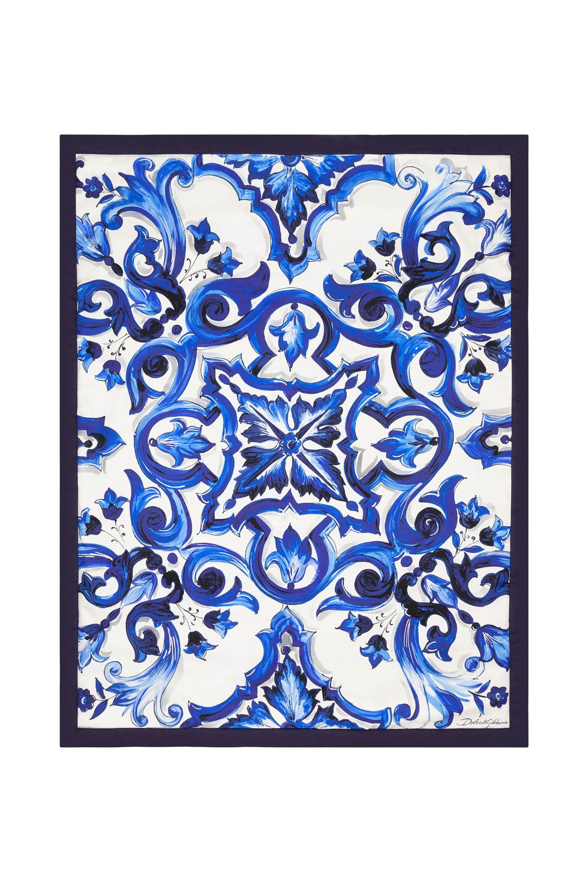 DOLCE & GABBANA Luxurious Silk Quilted Blanket with Mediterranean Print