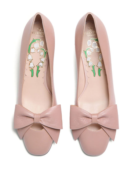 VALENTINO GARAVANI Leather Pumps with Oversized Bow Detail