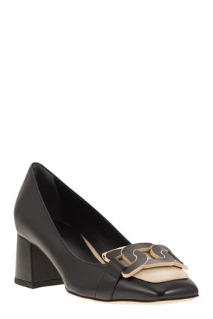 TOD'S Elegant Square-Toe Leather Pumps with Chain Detail, 5cm Heel